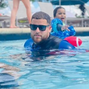 Meet your Posher, Joel